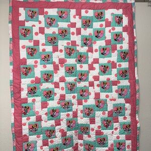 Minnie Mouse Quilt